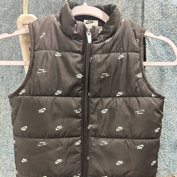 Nike Puffer Vest 6T Medium All Over Print Black 5-6 Years Toddler